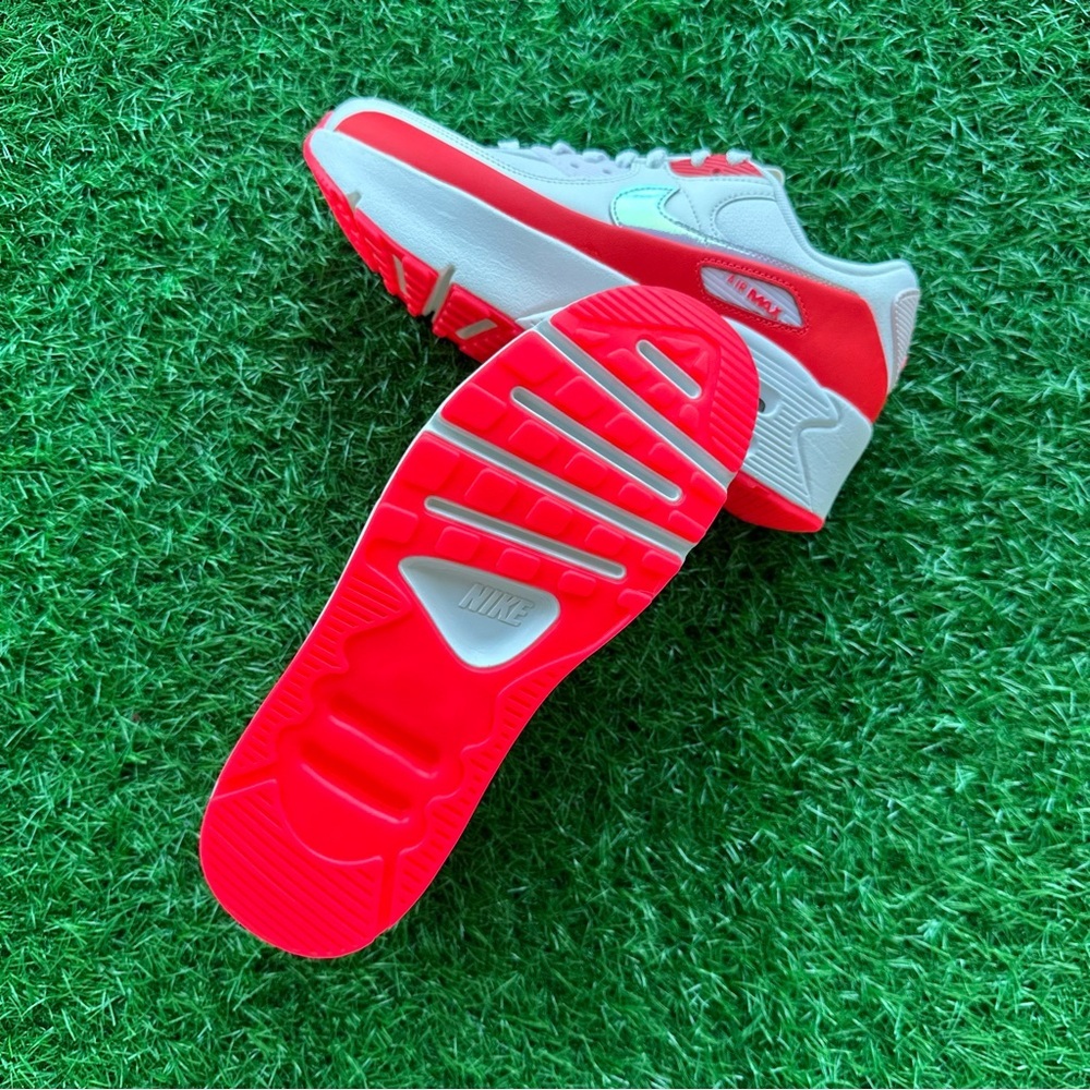 Nike Air Max 90 Lv8 Siren Red Platforms - Picture 7 of 9